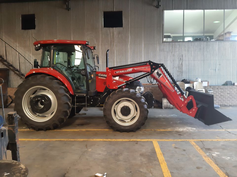 SLG 1 TON SELF LEVELLING TRACTOR MOUNTED FRONT-END- LOADER